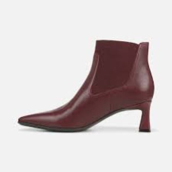 NWT: Naturalizer Daya Pointed Toe Bootie Size: 8.5 - Picture 3 of 8